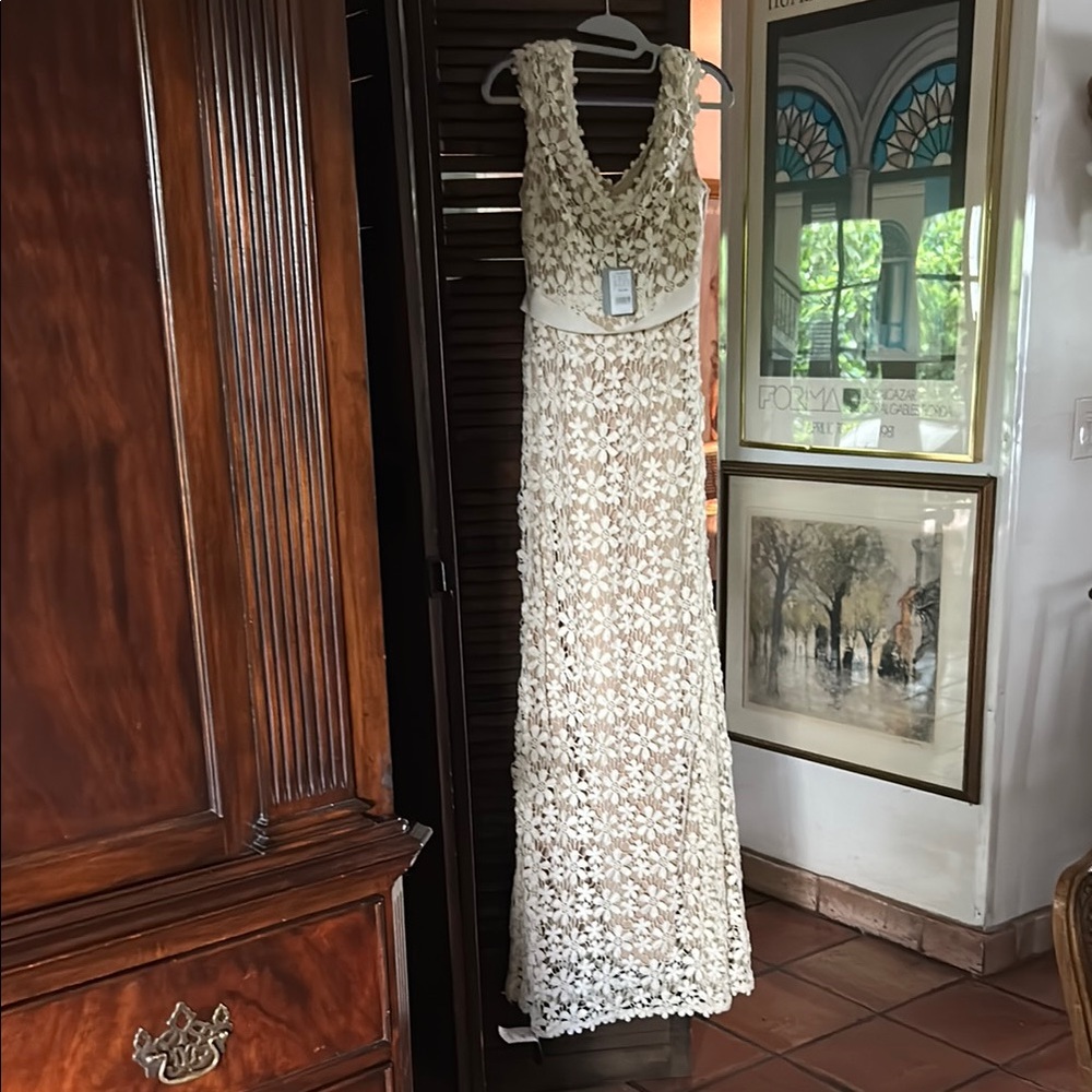 Elegant Cream Lace Maxi Dress